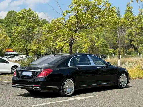 Mercedes-Benz Maybach S-Class 2015
