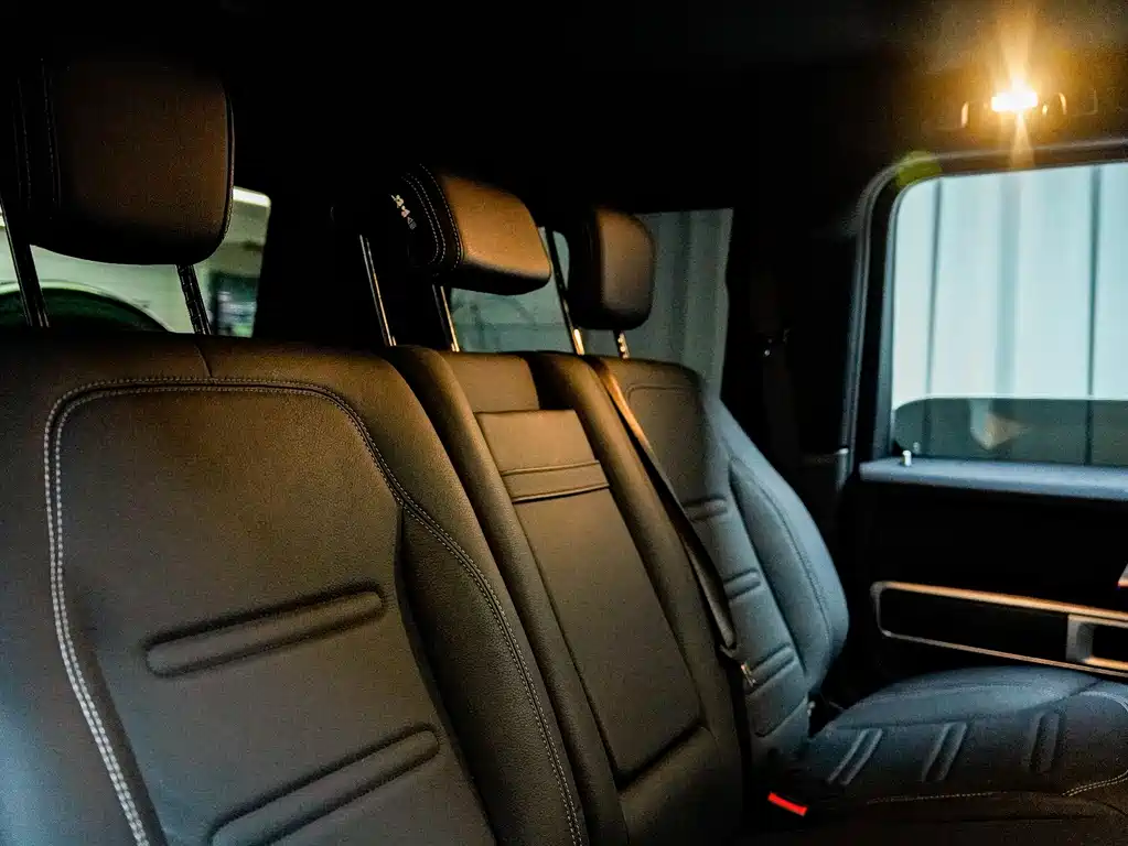 Mercedes-Benz G-Class 2023 — фото 12