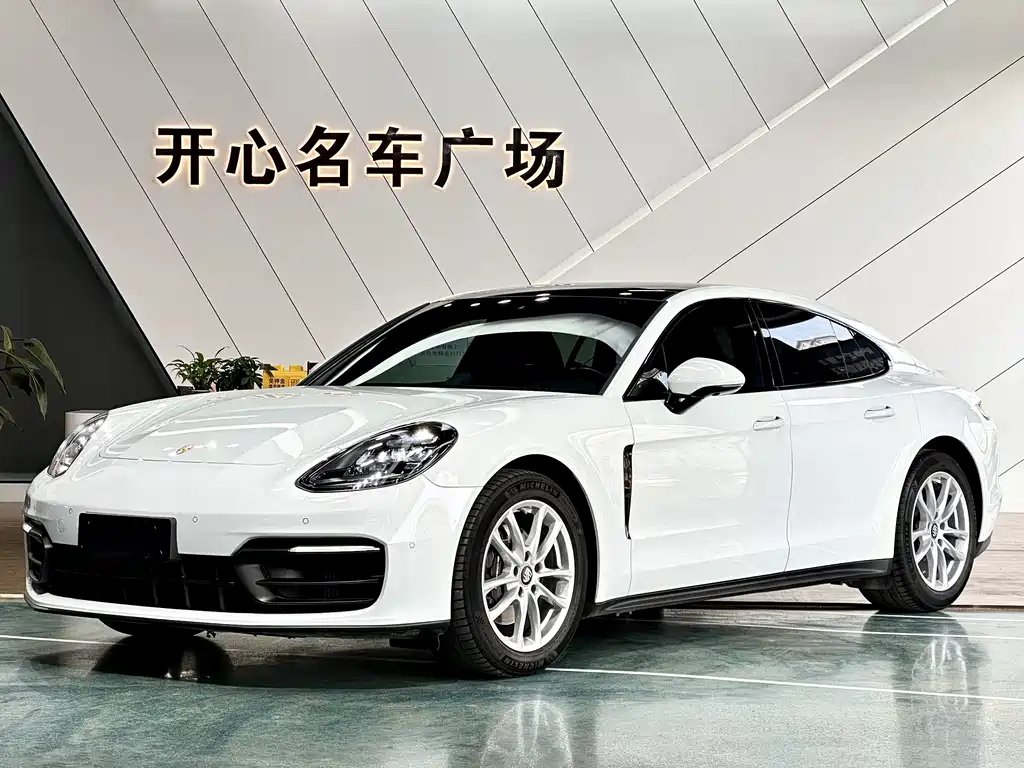 Porsche Panamera 2021 — фото 1