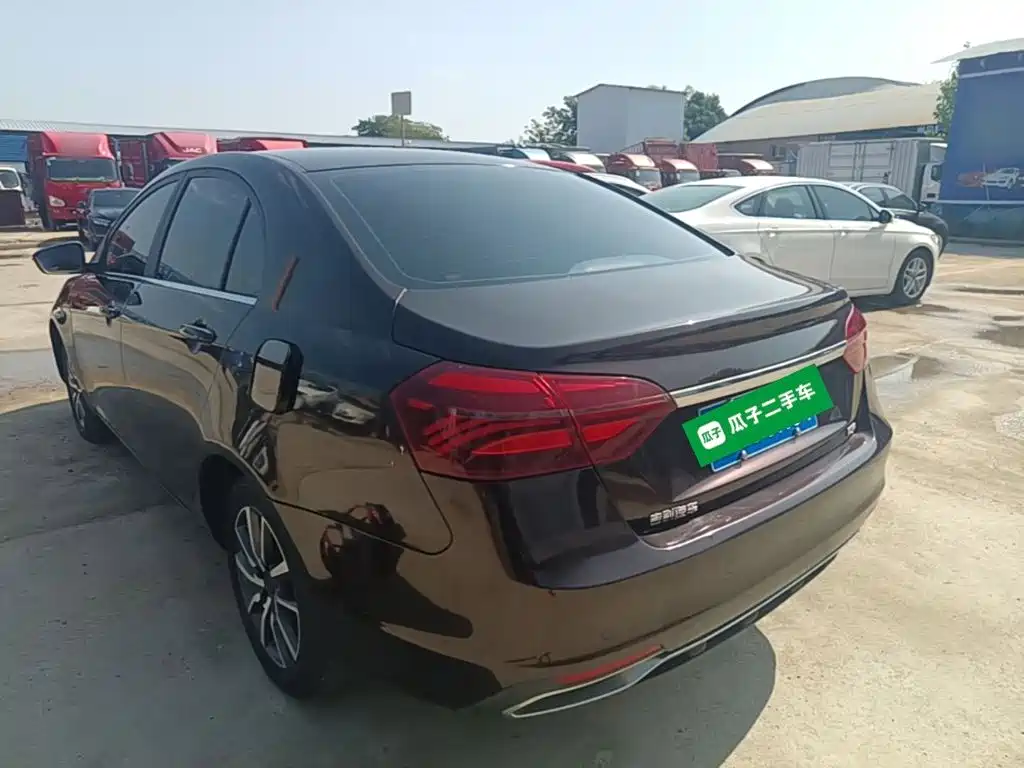Geely Emgrand 2020