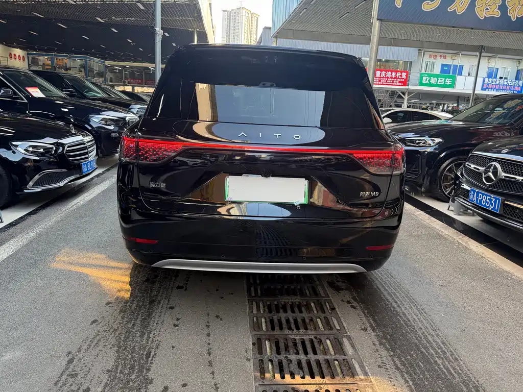 AITO M9 2024 — фото 4