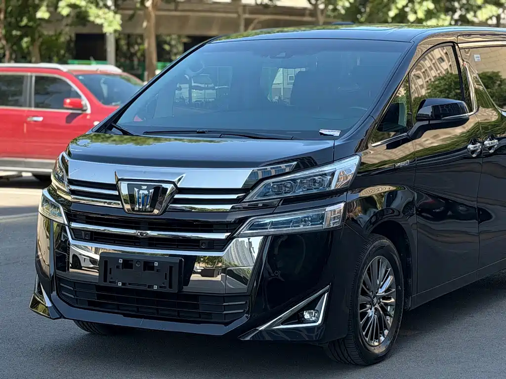Toyota Vellfire 2022 — фото 4