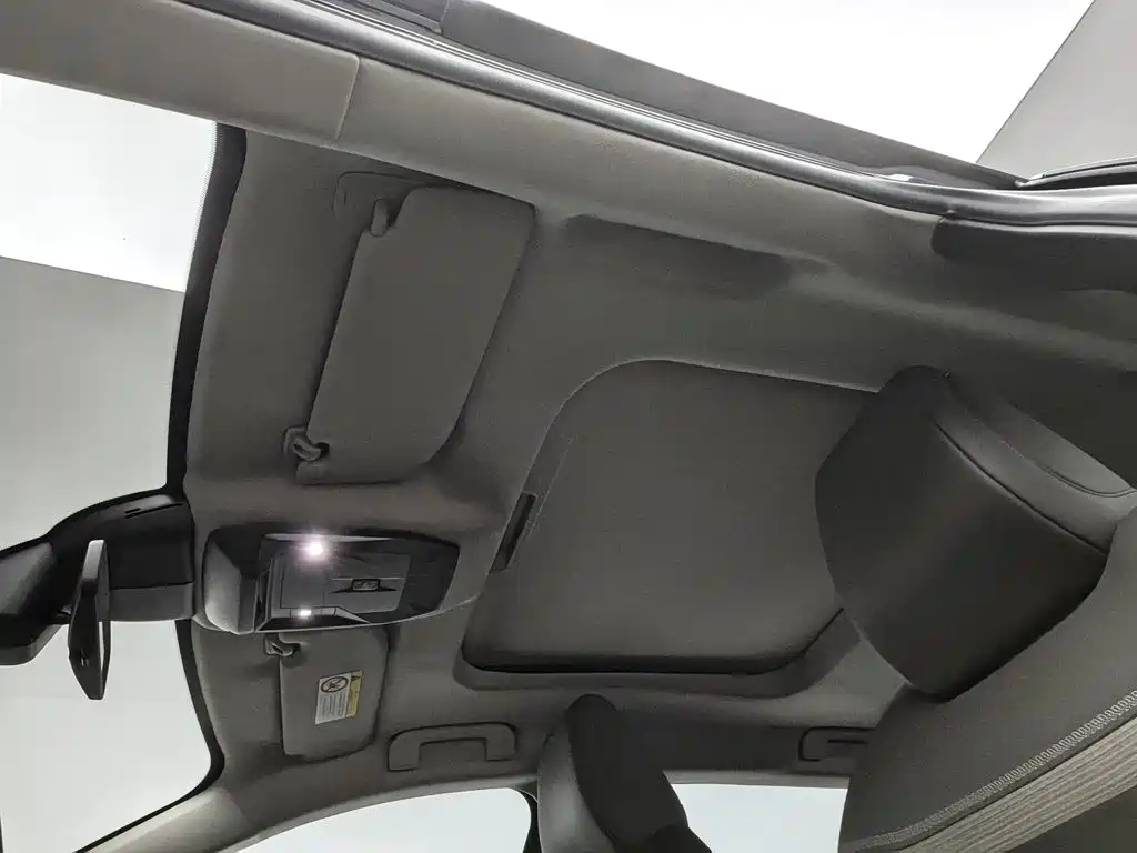 Citroën Versailles C5 X 2022 — фото 14