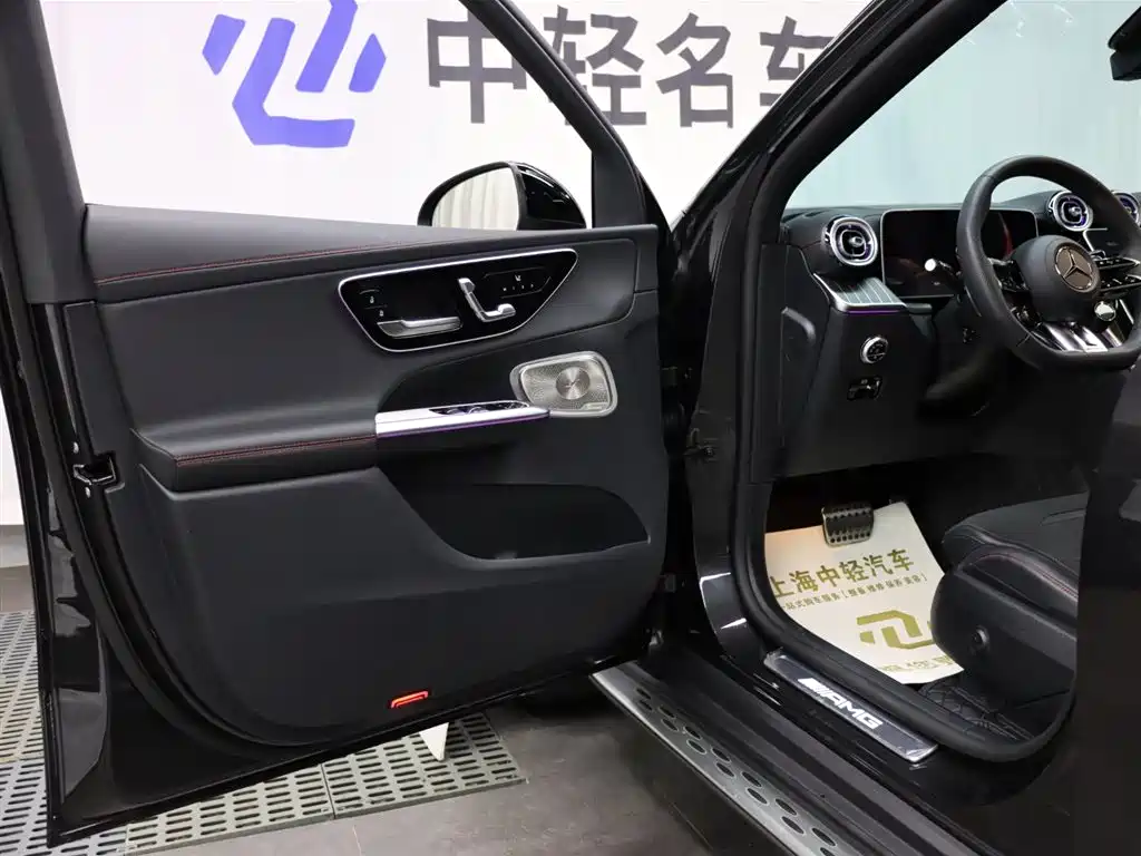 Mercedes-Benz GLC AMG 2025 — фото 5