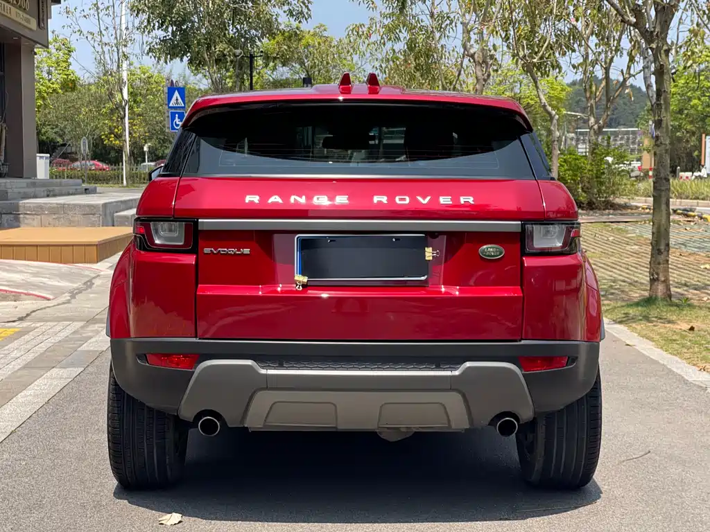 Land Rover Evoque 2018 — фото 7
