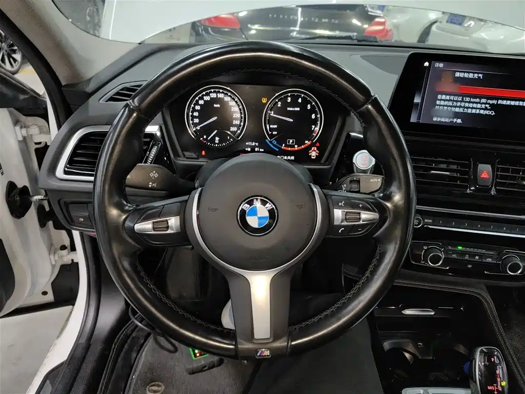 BMW 1 Series 2021 — фото 11