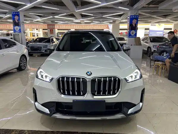 BMW X1 2023