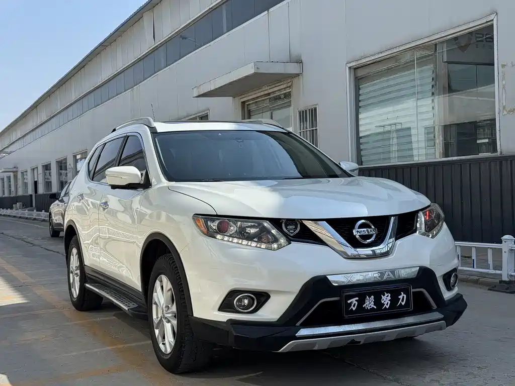 Nissan X-Trail 2015