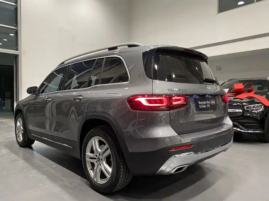 Mercedes-Benz GLB 2022 — фото 16
