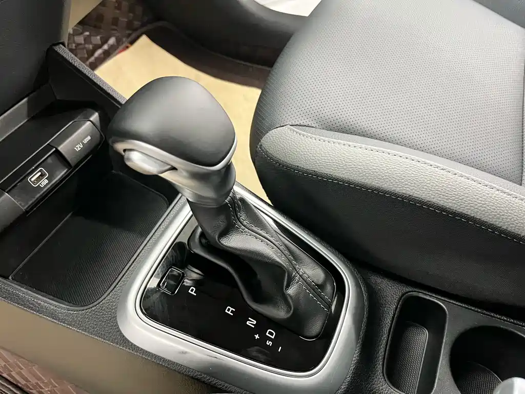 Kia KX1 2022 — фото 17