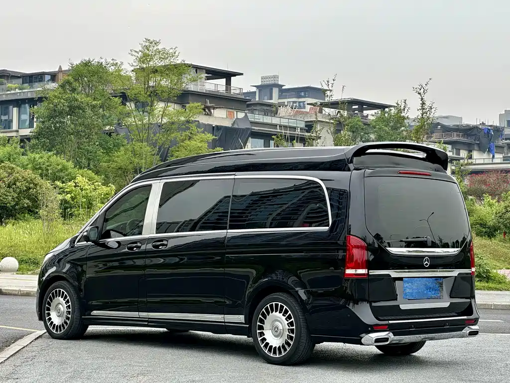 Mercedes-Benz V-Class 2020 — фото 4