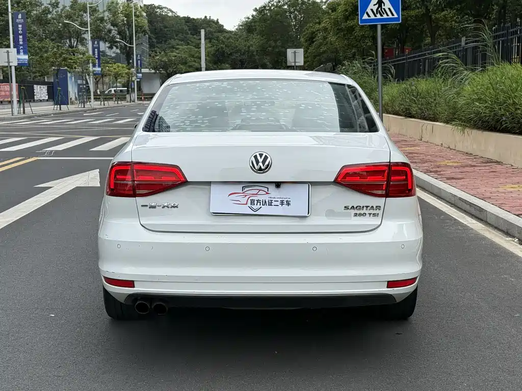 Volkswagen Sagitar 2018 — фото 15