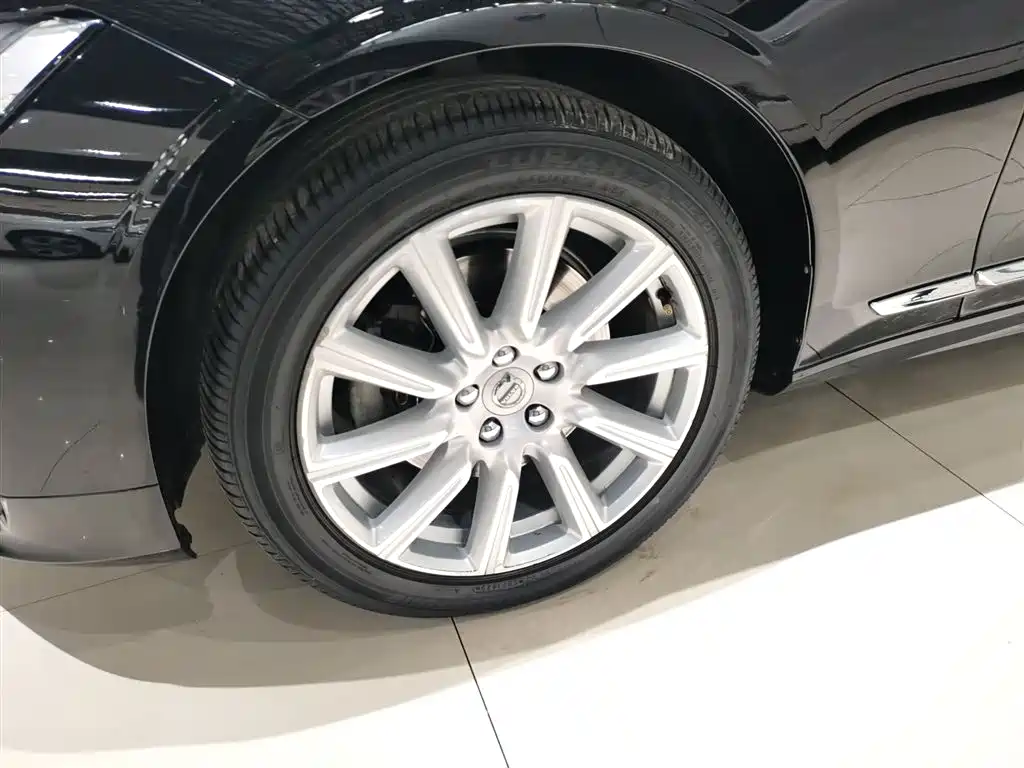 Volvo S90 2020 — фото 25