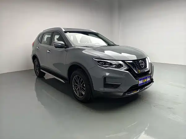 Nissan X-Trail 2025