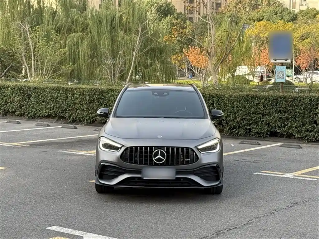 Mercedes-Benz GLA AMG 2023 — фото 22