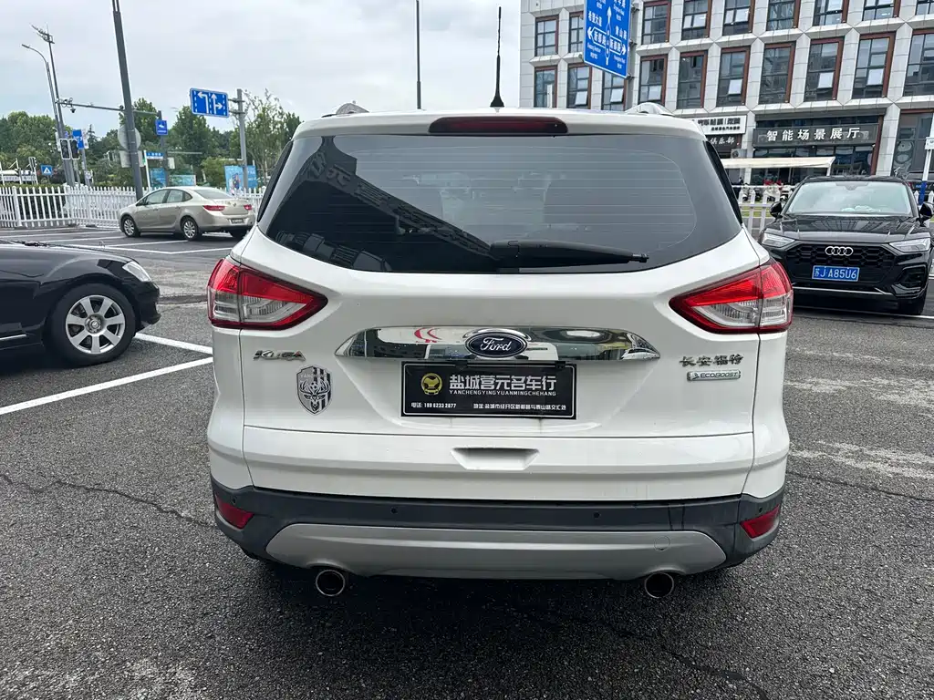 Ford Kuga 2016 — фото 8