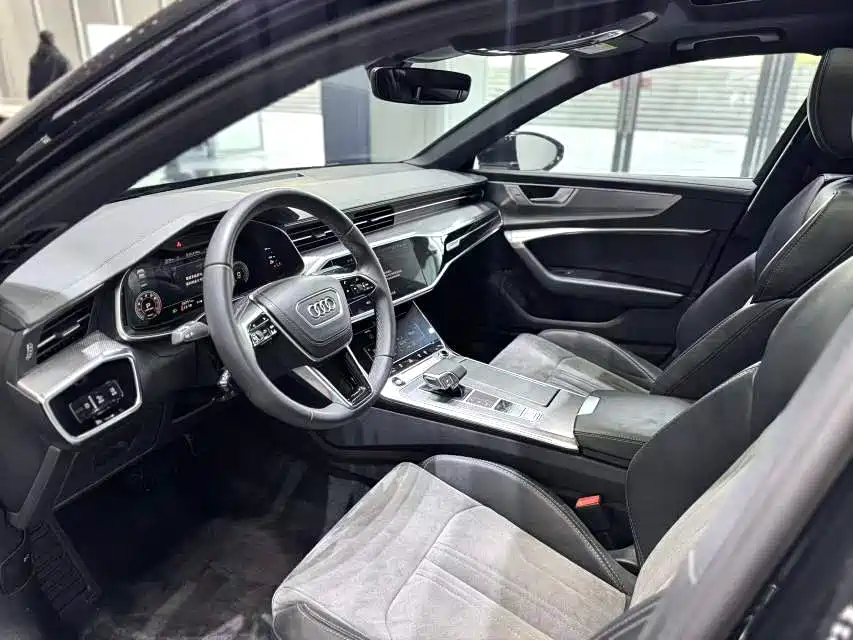 Audi A6L 2023 — фото 4