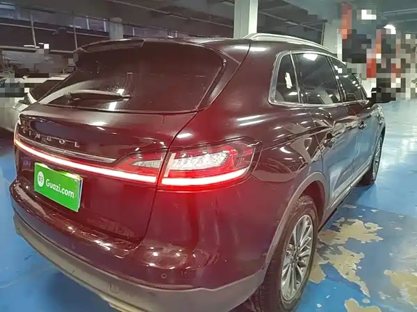 Lincoln Nautilus 2019