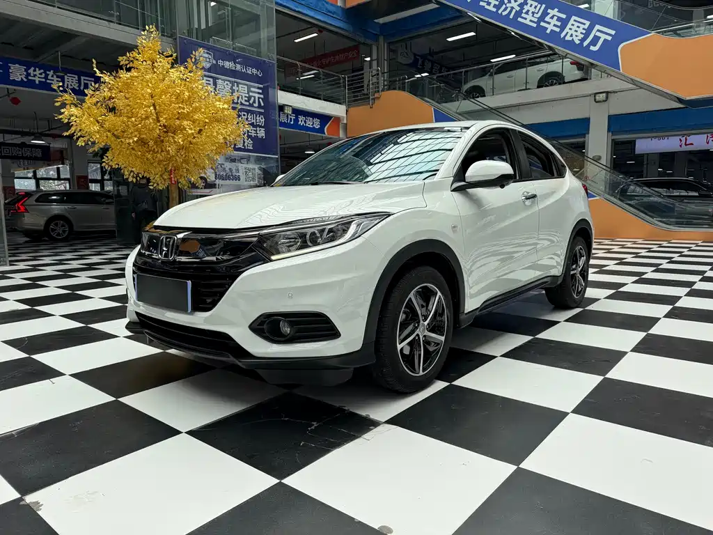 Honda Vezel 2022 — фото 1