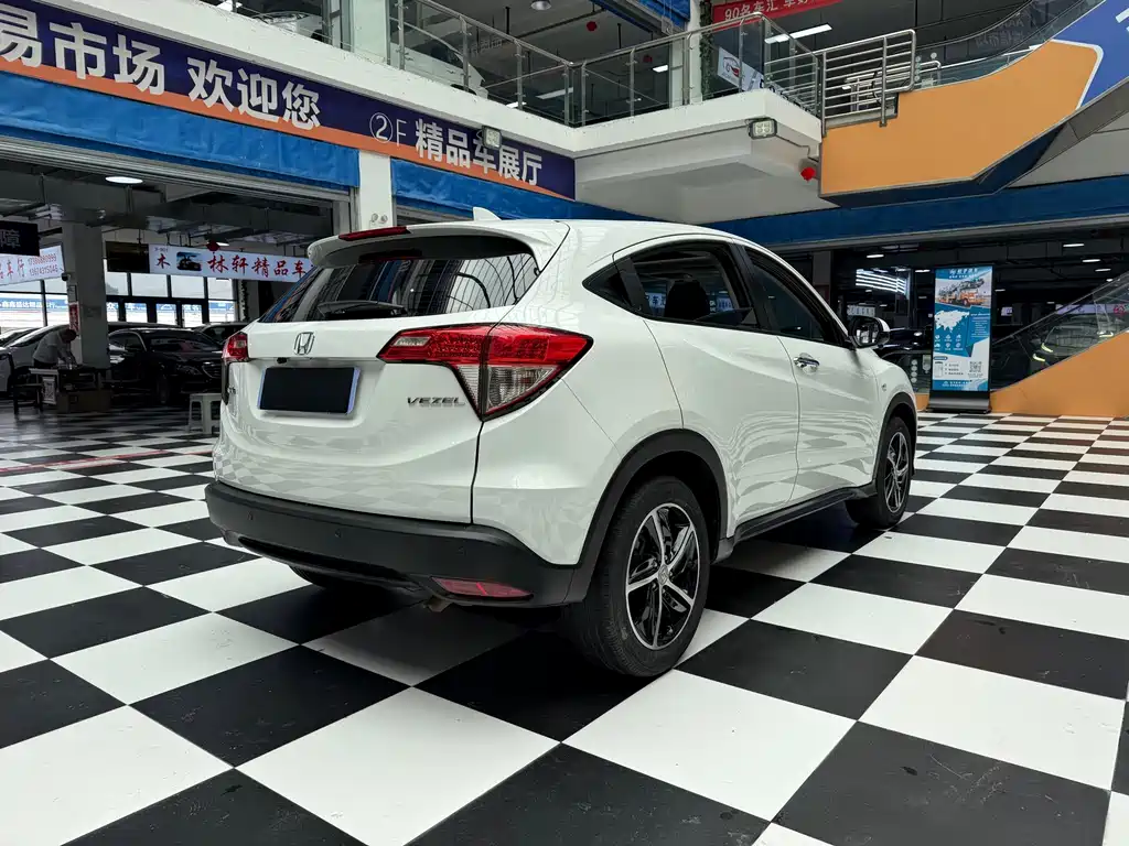 Honda Vezel 2022 — фото 19