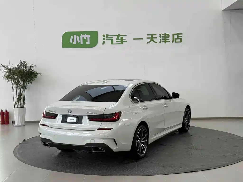 BMW 3 Series 2022