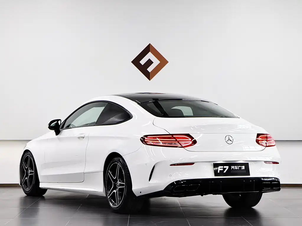 Mercedes-Benz C-Class 2019 — фото 4