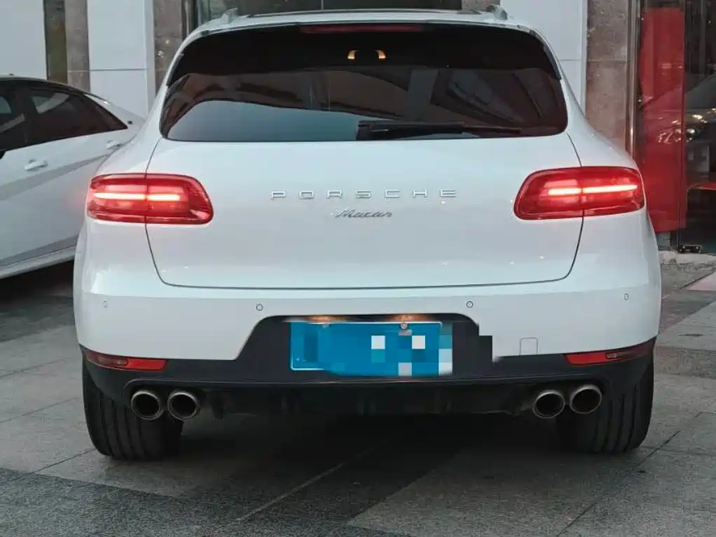 Porsche Macan 2018 — фото 8