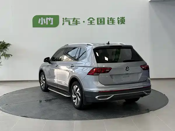 Volkswagen Tiguan L 2023