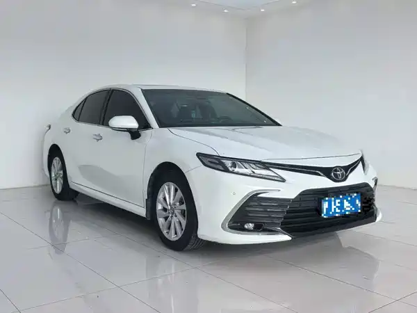 Toyota Camry 2021