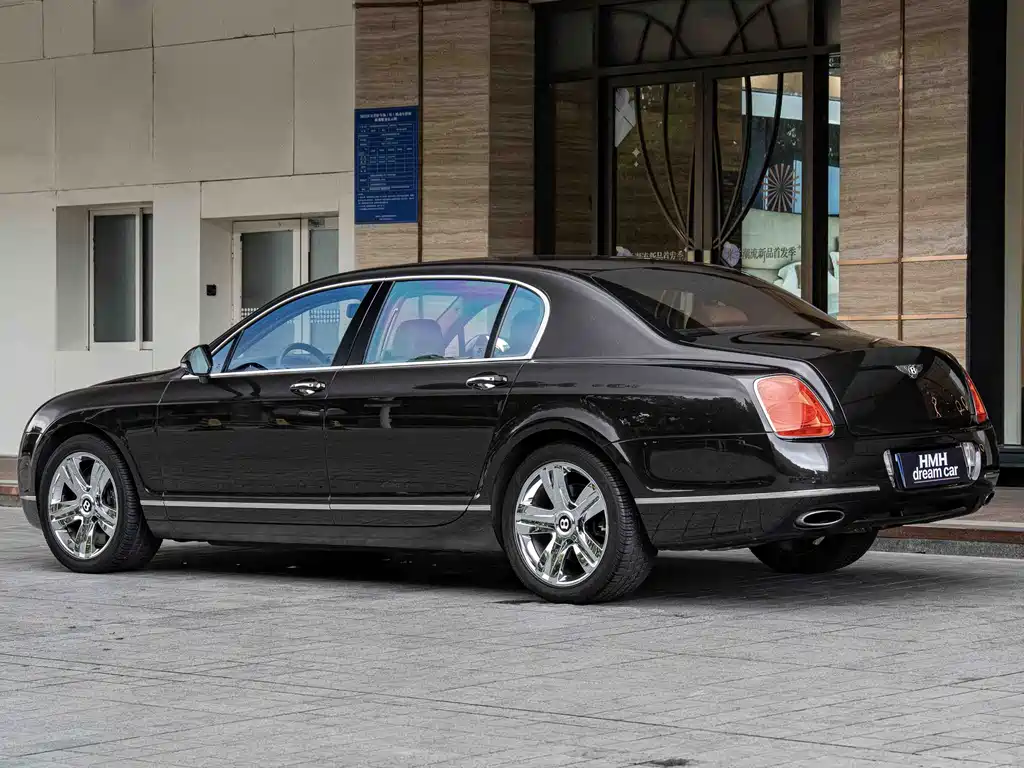 Bentley Flying Spur 2012 — фото 10