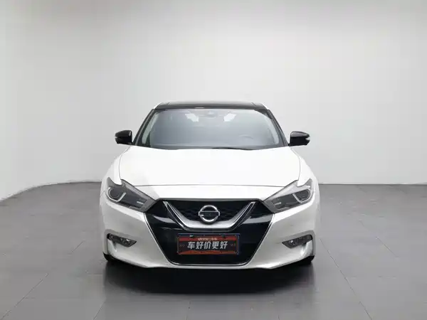 Nissan Sima 2018