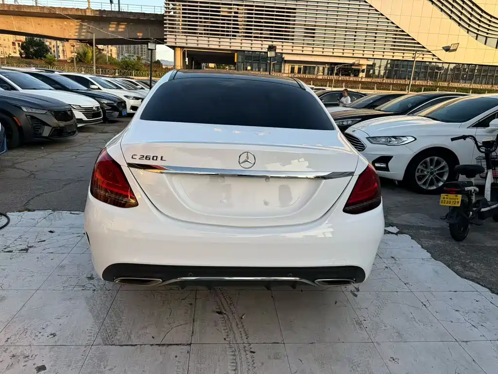 Mercedes-Benz C-Class 2019