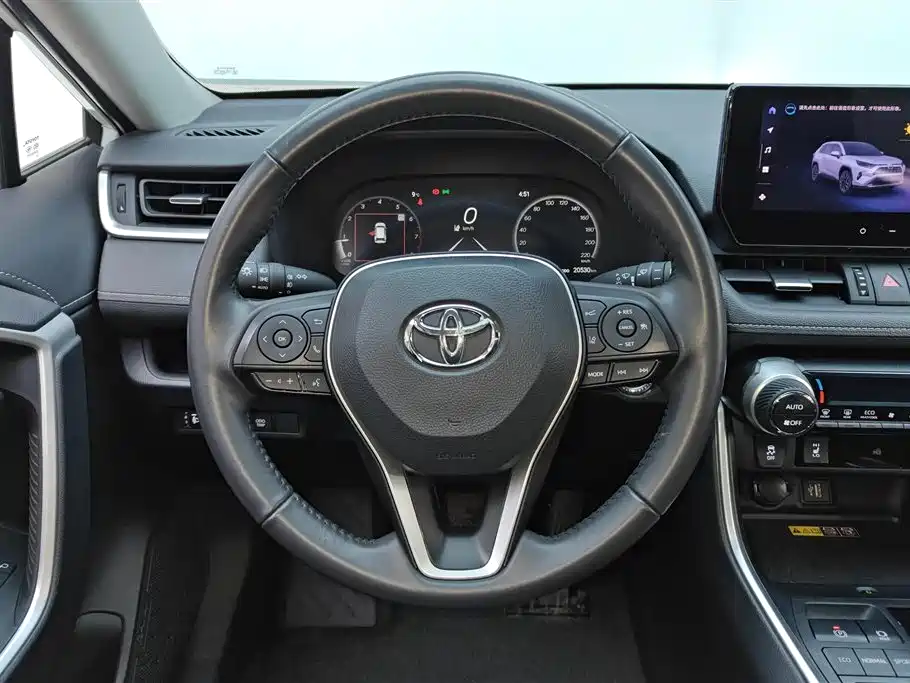 Toyota RAV4 2024 — фото 15