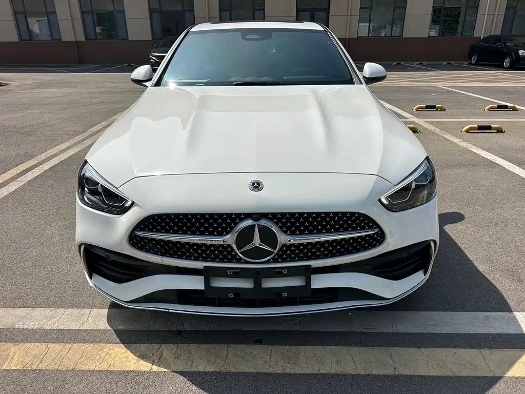 Mercedes-Benz C-Class 2023 — фото 1