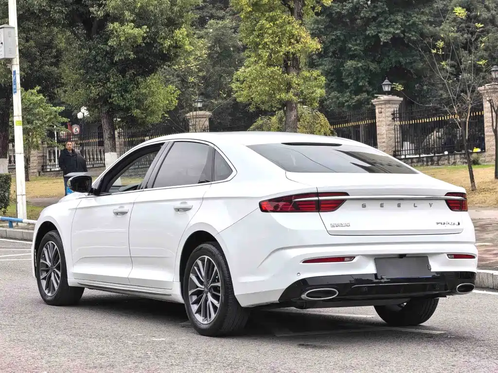 Geely Xingrui 2021 — фото 10