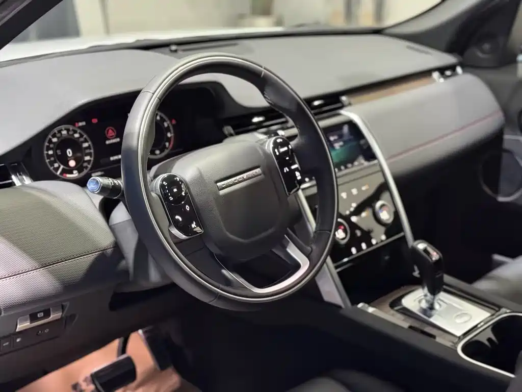 Land Rover Discovery Sport Hybrid 2021 — фото 7