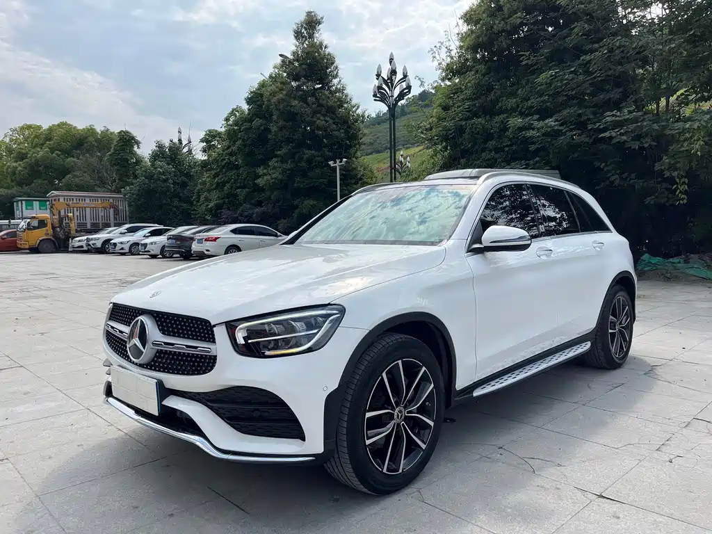 Mercedes-Benz GLC 2021 — фото 1