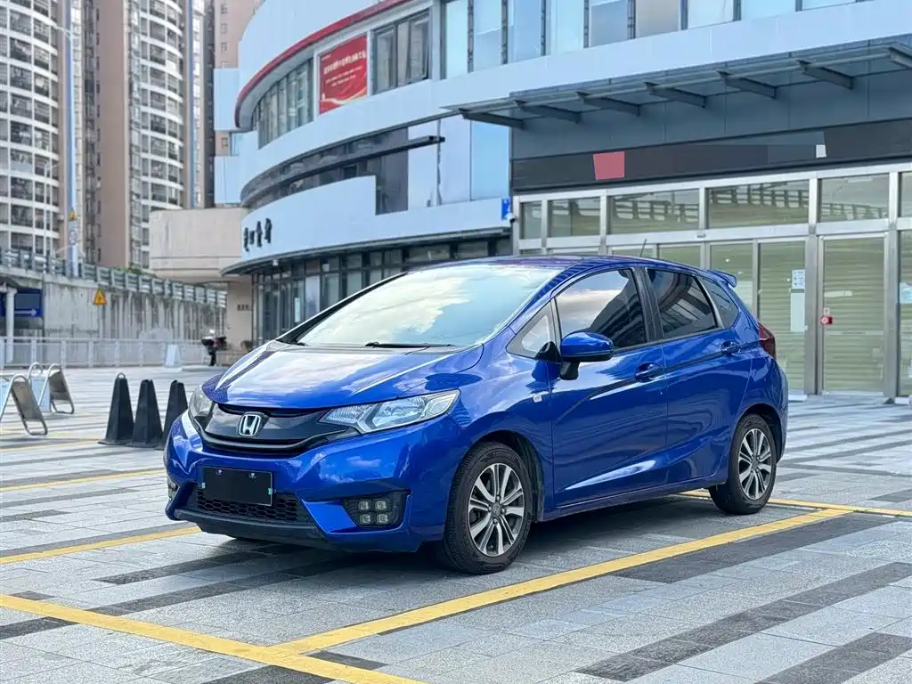 Honda Fit 2017 — фото 1
