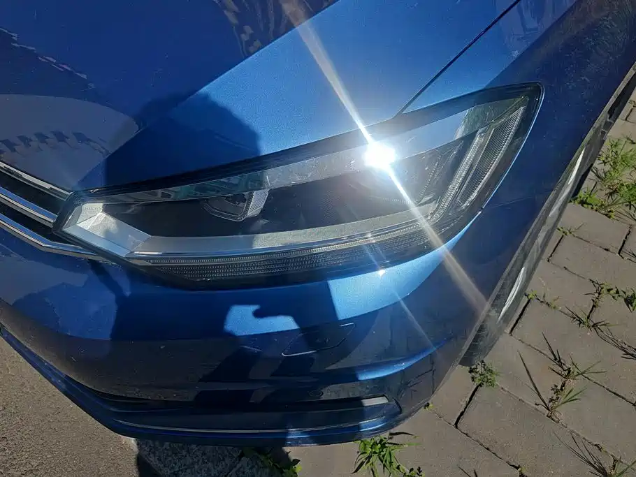 Volkswagen Touran 2018 — фото 4