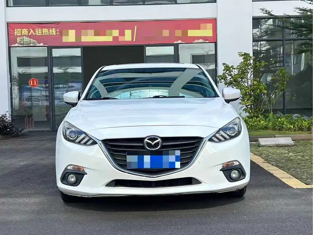 Mazda 3 Axela 2016 — фото 2
