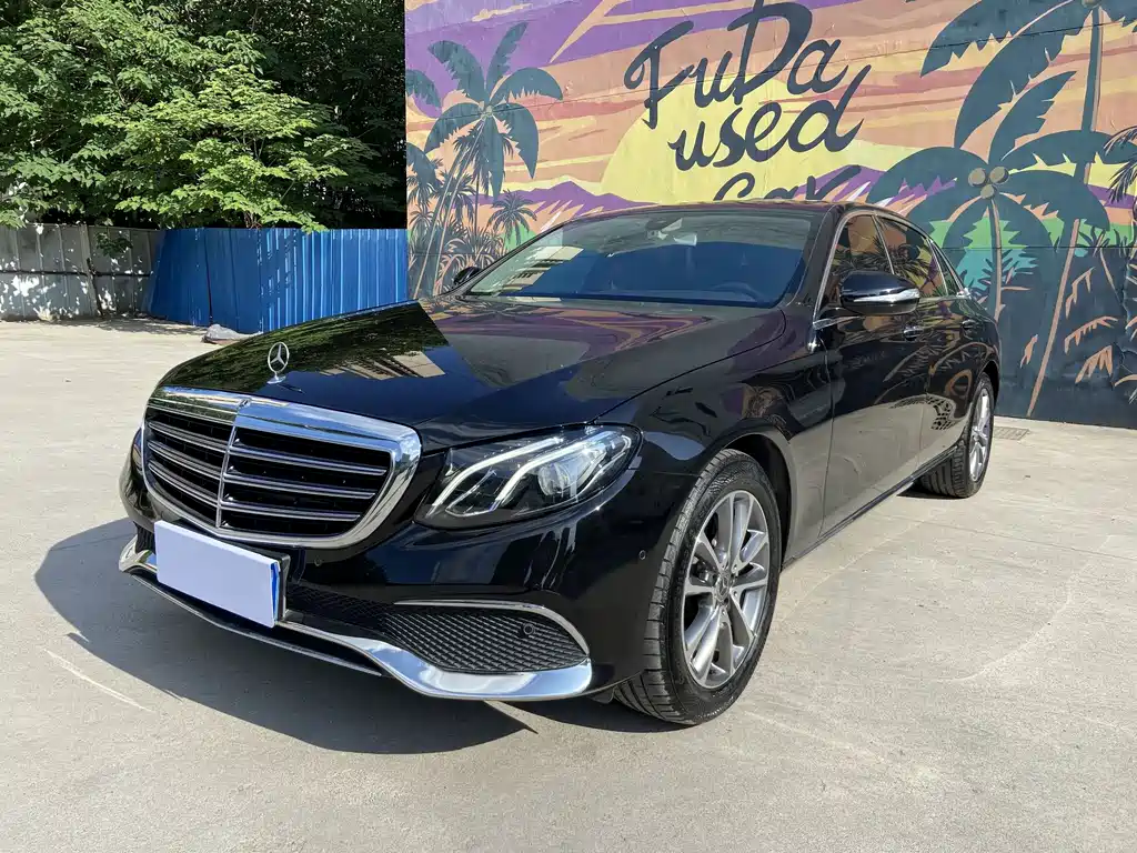 Mercedes-Benz E-Class 2018 — фото 1