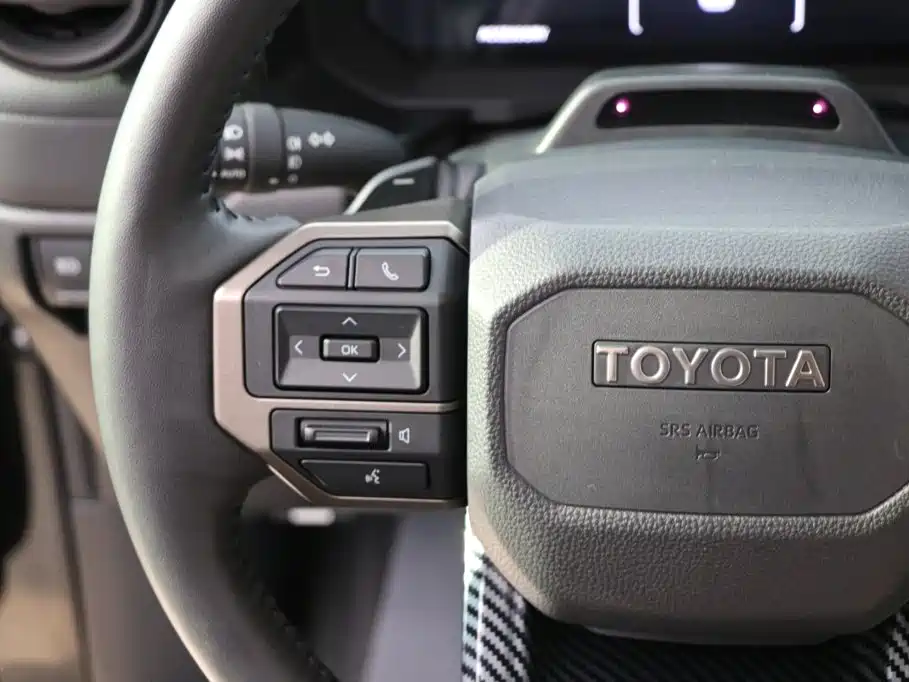 Toyota Prado 2025 — фото 16