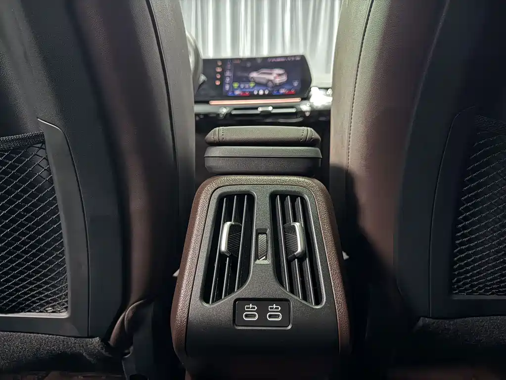 BMW X1 2023 — фото 15