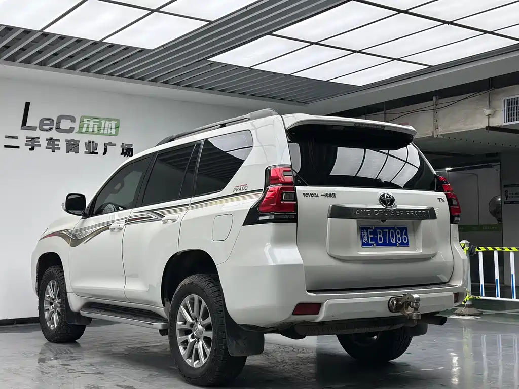 Toyota Prado 2020 — фото 5