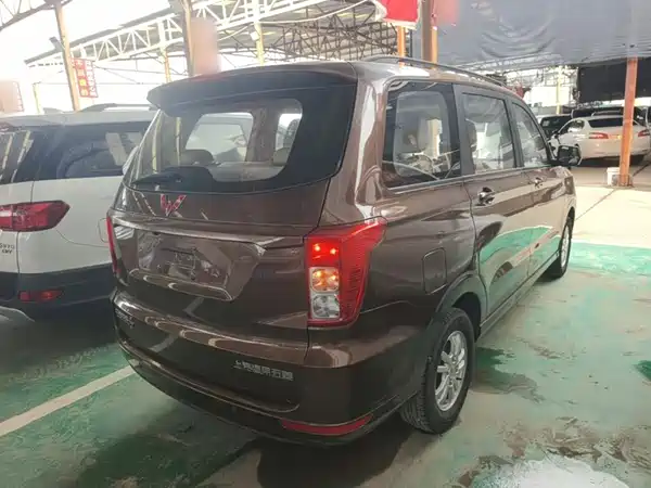 Wuling Hongguang 2019