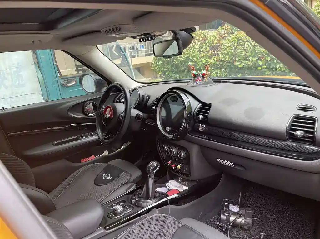 MINI Clubman 2016