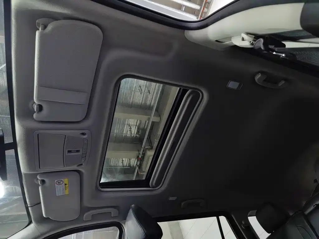 Nissan Terra 2019 — фото 14