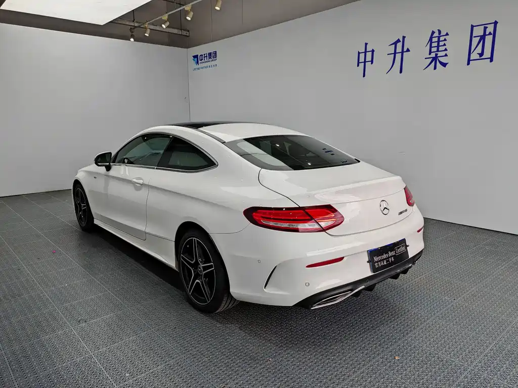 Mercedes-Benz C-Class 2019