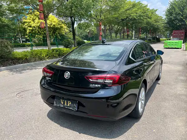 Buick Regal 2019