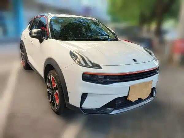 Lynk & Co 06 2021